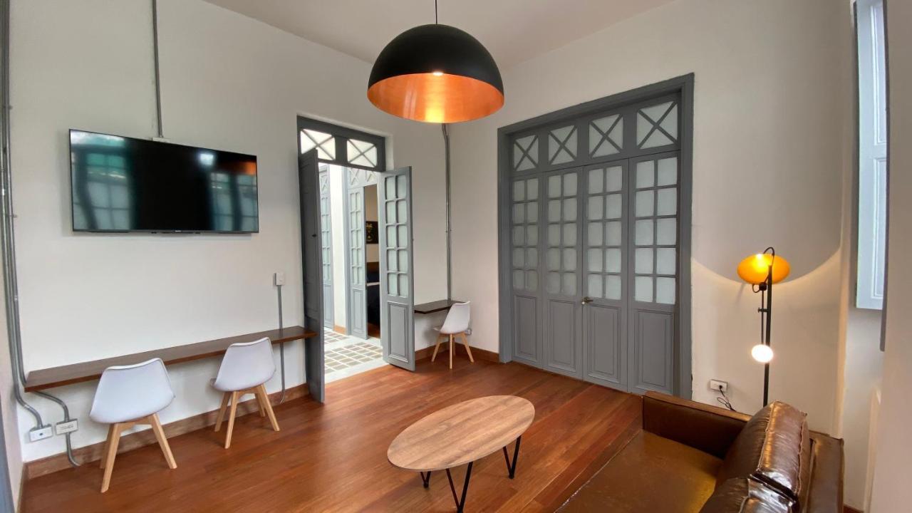 Republicana Casa Hostal - Habitacion 6 Calima ボゴタ エクステリア 写真